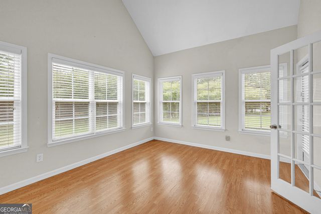 31 Thomaston Street, Newnan, GA 30263