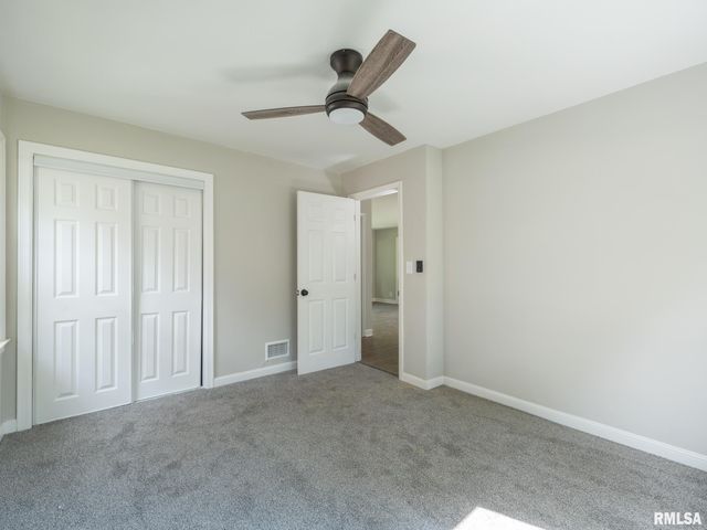 3122 N NORTH Street, Peoria, IL 61604