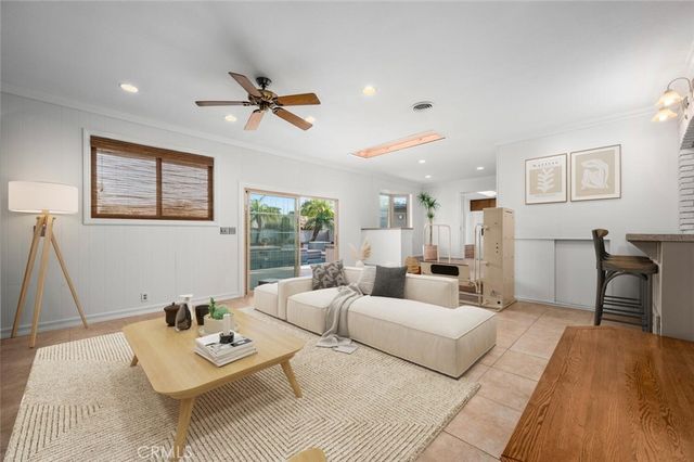 14132 Carfax, Tustin, CA 92780