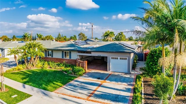 14132 Carfax, Tustin, CA 92780