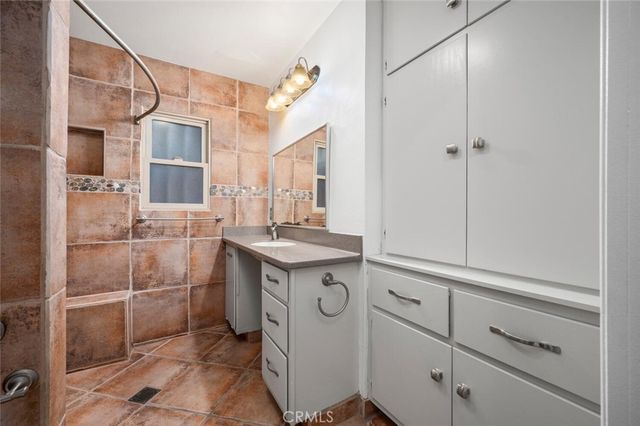 14132 Carfax, Tustin, CA 92780