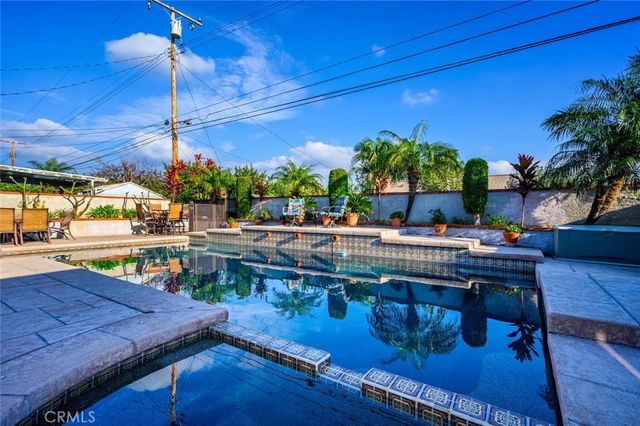 14132 Carfax, Tustin, CA 92780