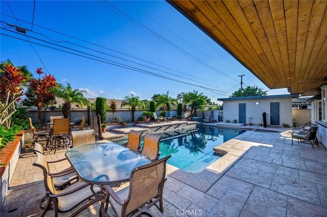 14132 Carfax, Tustin, CA 92780