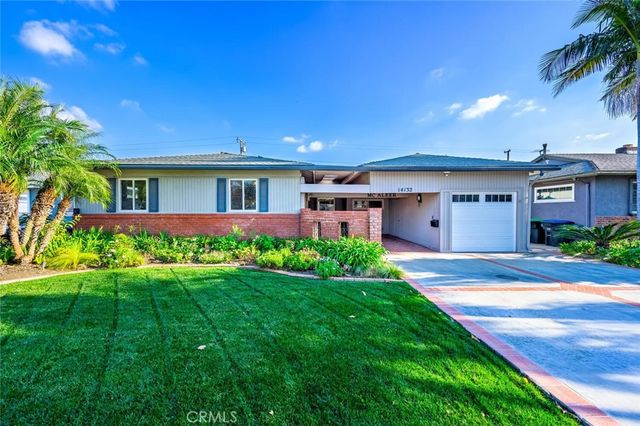 14132 Carfax, Tustin, CA 92780