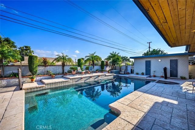 14132 Carfax, Tustin, CA 92780