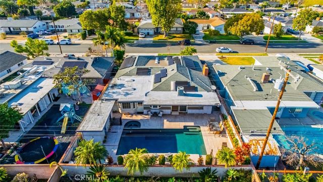 14132 Carfax, Tustin, CA 92780