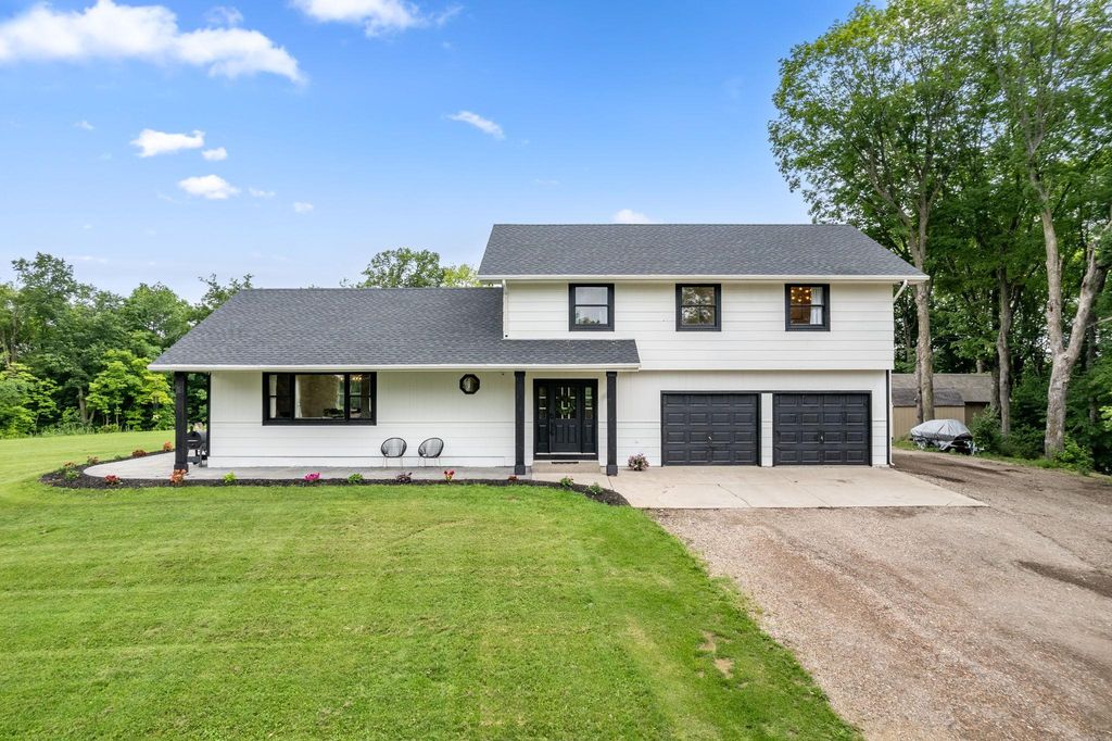 7555 75th Lane, Greenfield, MN 55357