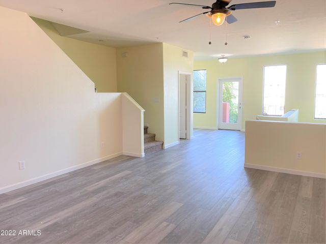 112 W Milada Drive, Phoenix, AZ 85041