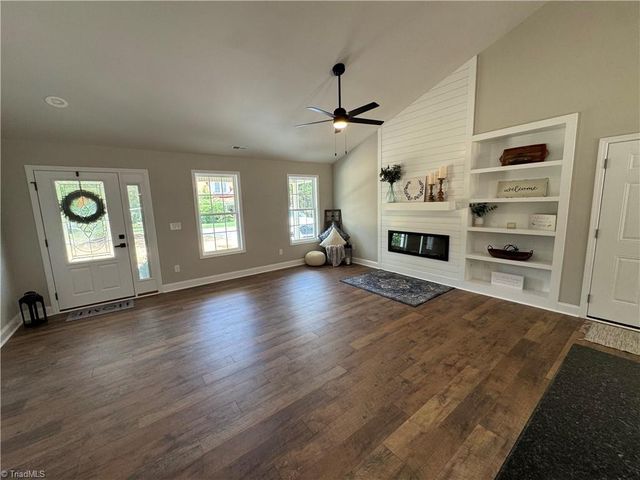 212 River Street, East Bend, NC 27018
