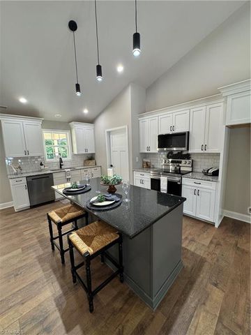 212 River Street, East Bend, NC 27018