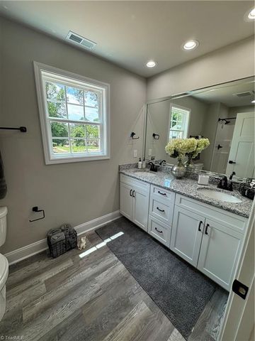 212 River Street, East Bend, NC 27018