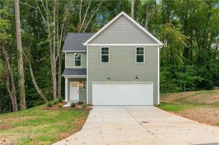 4450 Fernbrook Drive, Winston-salem, NC 27127