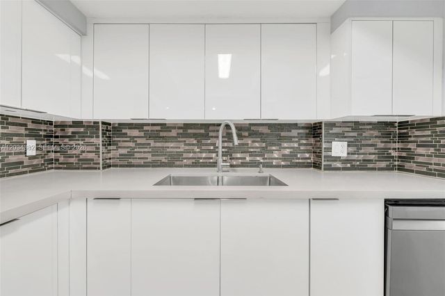 7521 Johnson Street 0, Hollywood, FL 33024