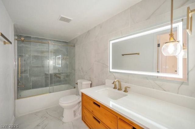 5055 West Hacienda Avenue 2034, Las Vegas, NV 89118