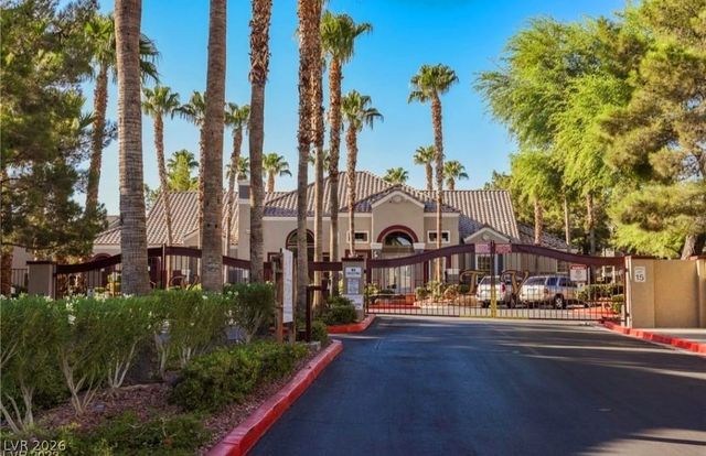 5055 West Hacienda Avenue 2034, Las Vegas, NV 89118