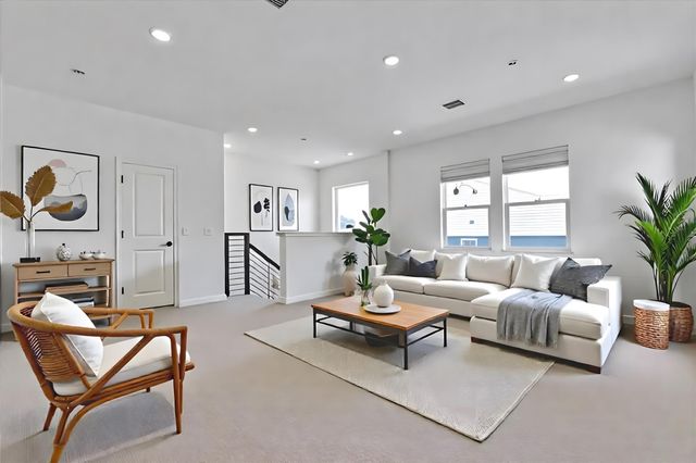 12110 Moriah BND, Austin, TX 78732