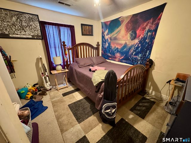 125 Maple Street, Norwich, CT 06360