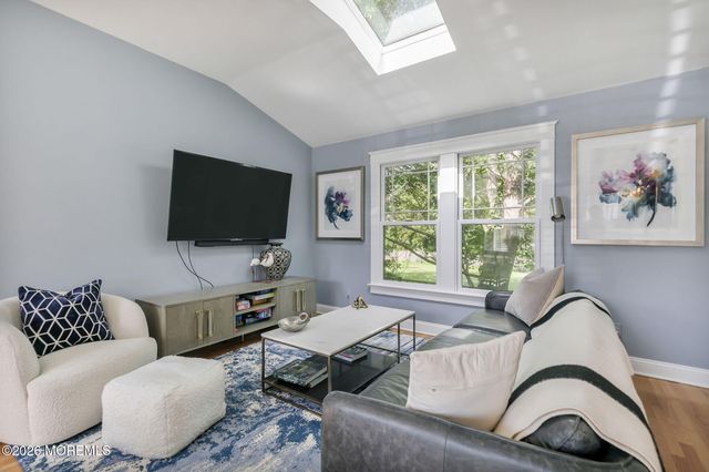 115 Lexington Avenue, Fair Haven, NJ 07704