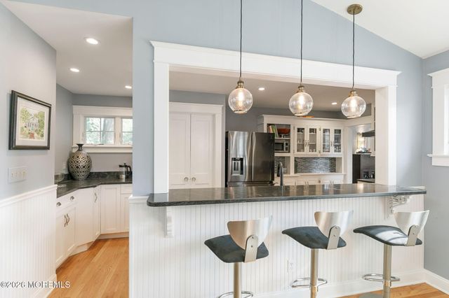 115 Lexington Avenue, Fair Haven, NJ 07704