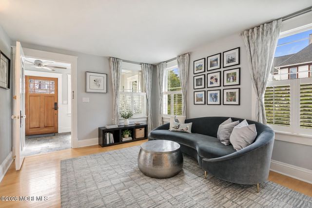 115 Lexington Avenue, Fair Haven, NJ 07704