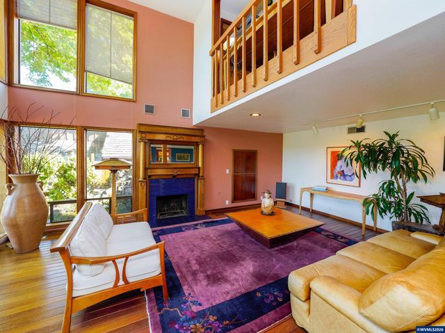2613 Front St NE, Salem, OR 97301