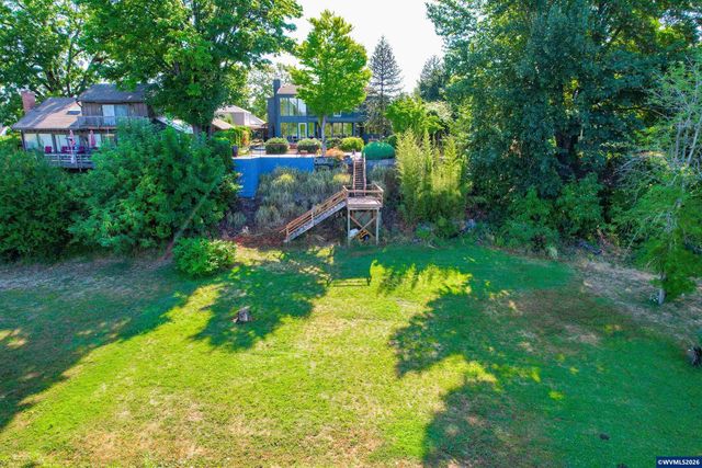 2613 Front St NE, Salem, OR 97301