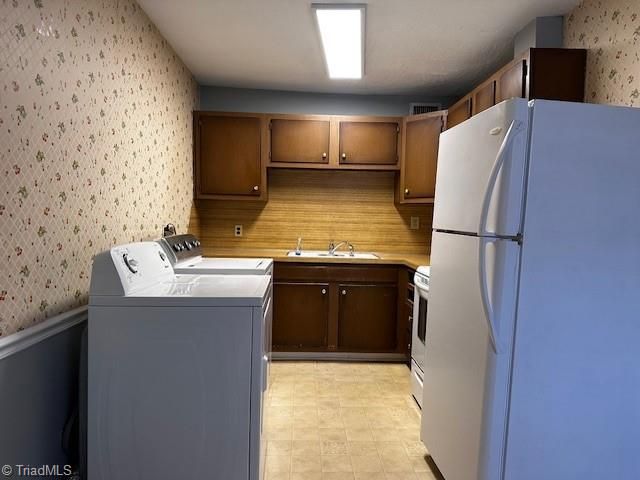 3818 Country Club Road F, Winston-salem, NC 27104