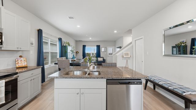 2767 Calandra Lark, New Braunfels, TX 78130