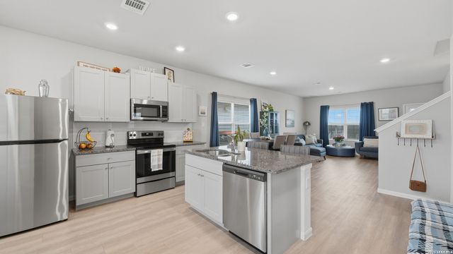 2767 Calandra Lark, New Braunfels, TX 78130