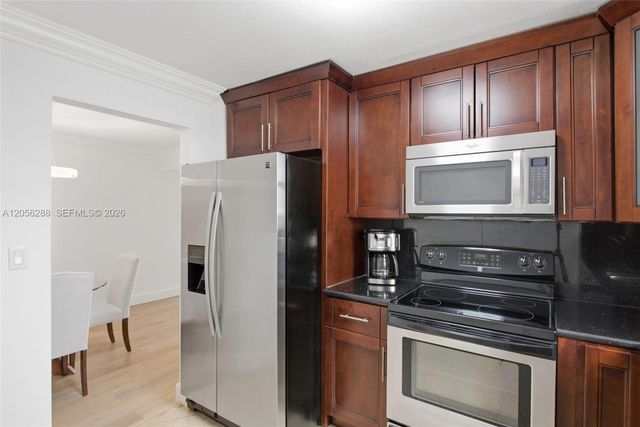 18181 NE 31st Court 807, Aventura, FL 33160