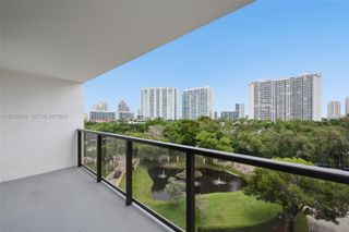 18181 NE 31st Court 807, Aventura, FL 33160