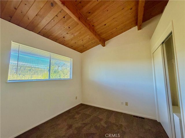 12137 Black Oak Drive, Loch Lomond, CA 95461