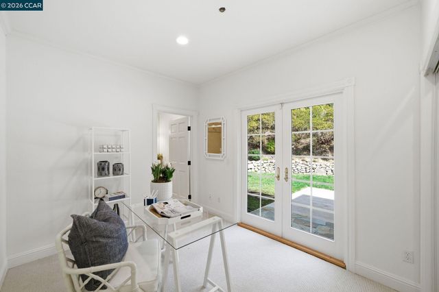 3 Honey Hill Ct, Orinda, CA 94563