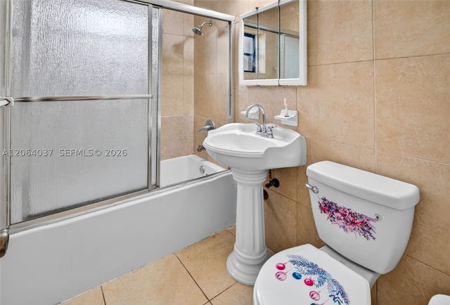 17950 NW 6th court, Miami Gardens, FL 33169