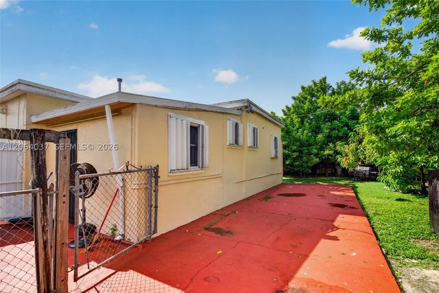 17950 NW 6th court, Miami Gardens, FL 33169