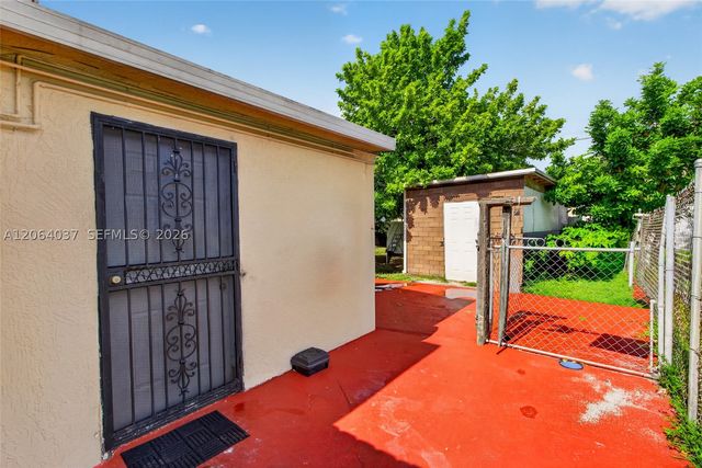 17950 NW 6th court, Miami Gardens, FL 33169