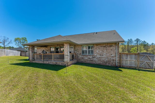 2200 Jernigan Drive, Crestview, FL 32536