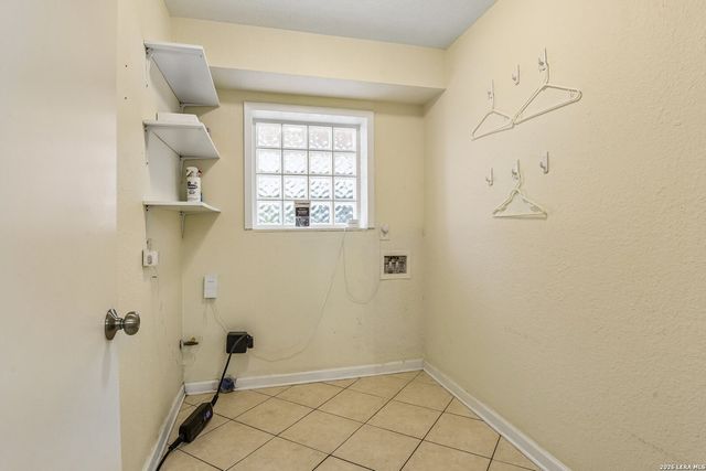 1710 Donerail St, San Antonio, TX 78248