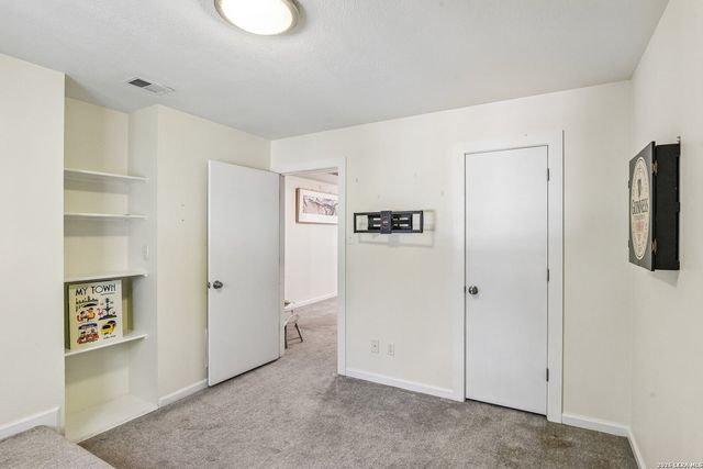 1710 Donerail St, San Antonio, TX 78248