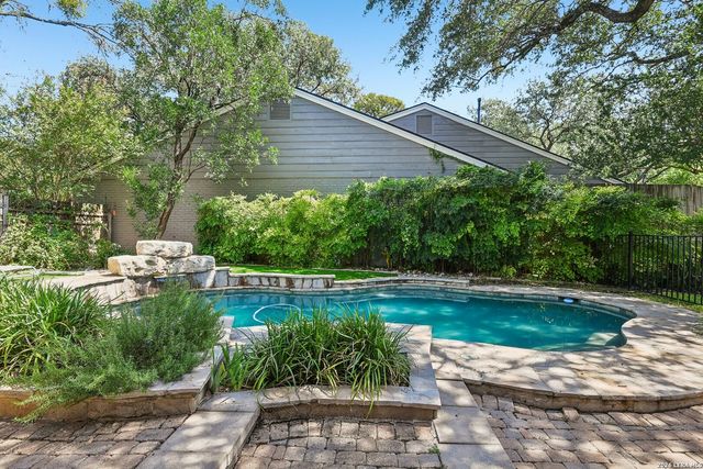 1710 Donerail St, San Antonio, TX 78248