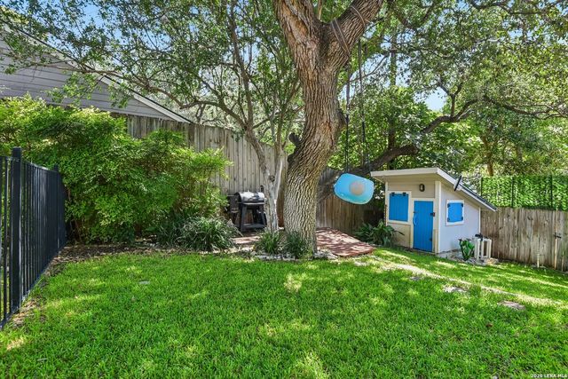 1710 Donerail St, San Antonio, TX 78248