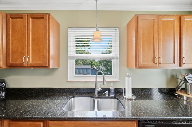 3520 Robb Avenue, Cincinnati, OH 45211