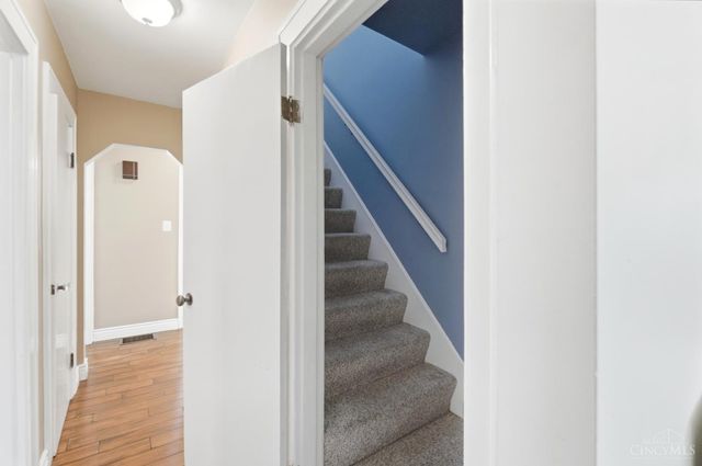 3520 Robb Avenue, Cincinnati, OH 45211