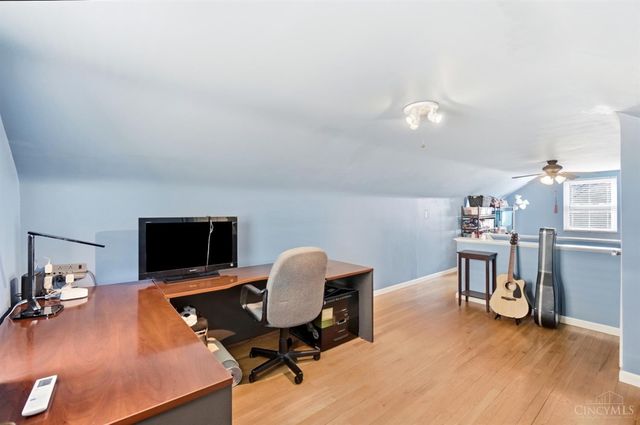3520 Robb Avenue, Cincinnati, OH 45211