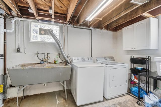 3520 Robb Avenue, Cincinnati, OH 45211