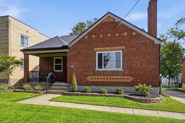 3520 Robb Avenue, Cincinnati, OH 45211