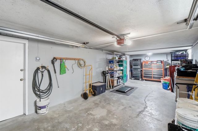 3520 Robb Avenue, Cincinnati, OH 45211