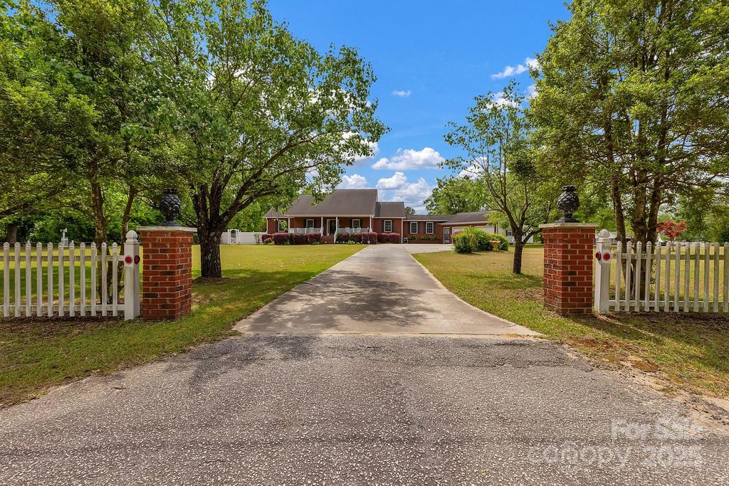 7818 Old Jefferson Highway, Kershaw, SC 29067