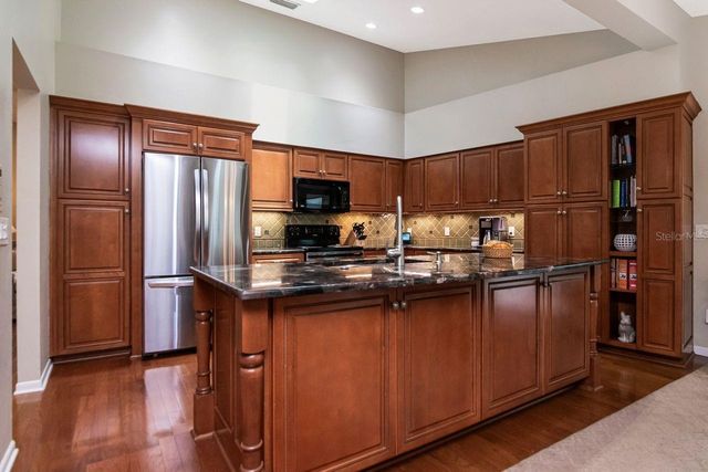 3306 WESTMORELAND DRIVE, Tampa, FL 33618