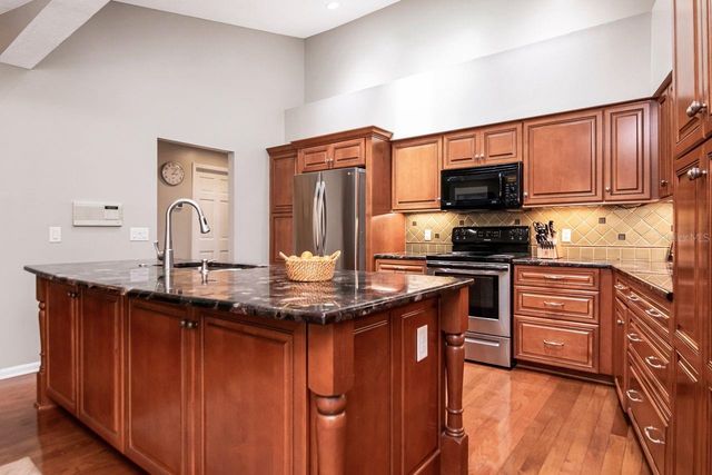 3306 WESTMORELAND DRIVE, Tampa, FL 33618